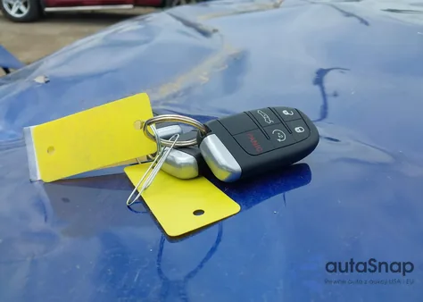 2015 Chrysler 200 Limited z USA, uszkodzony, nr VIN 1C3CCCAB8FN679070